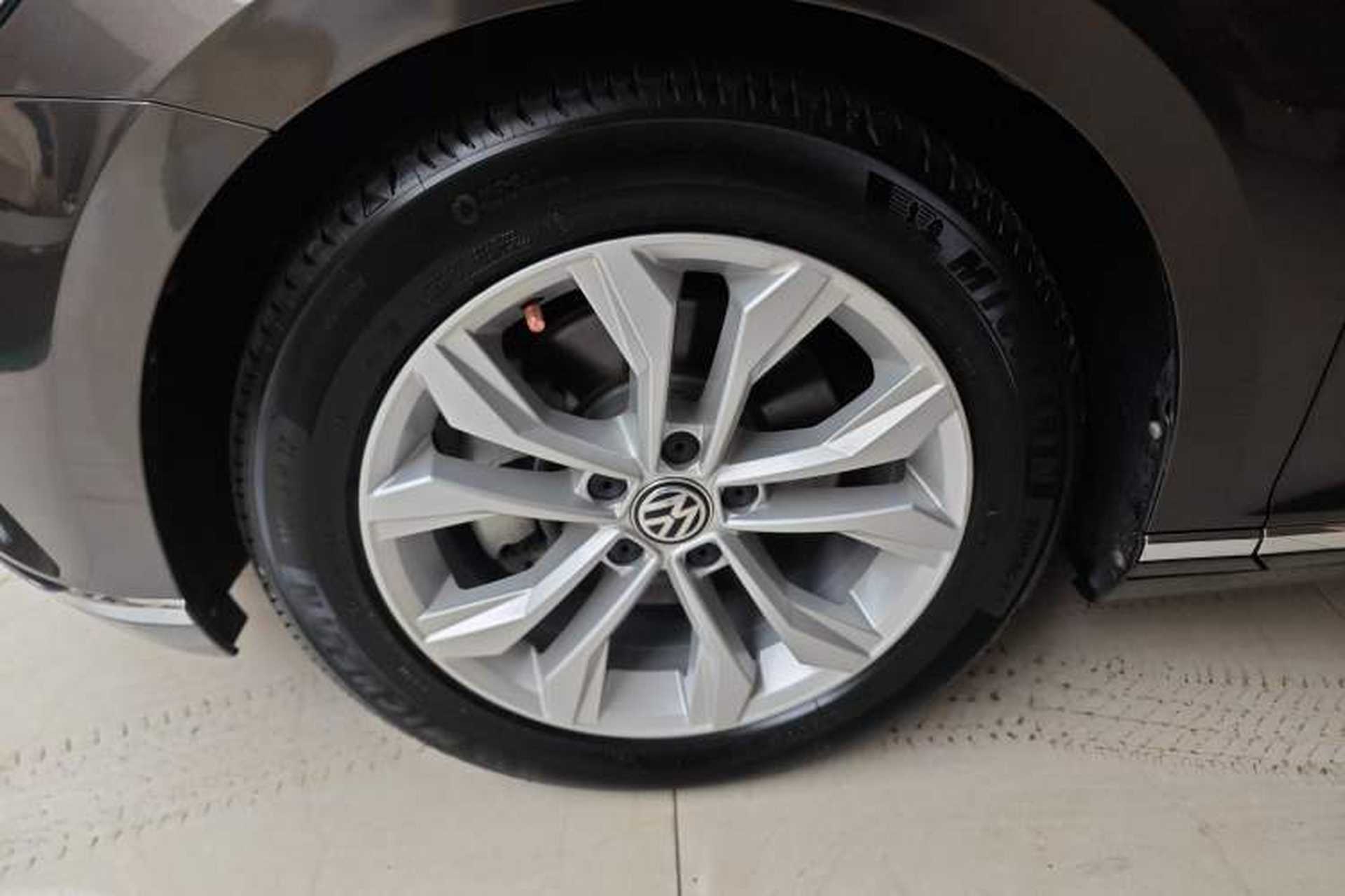 Used Volkswagen Magotan 2017 330TSI DSG Luxury Model Left Front Wheel Hub