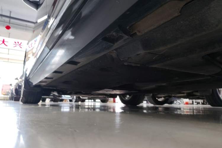 Used Volkswagen Magotan 2017 330TSI DSG Luxury Model Left Side Sill