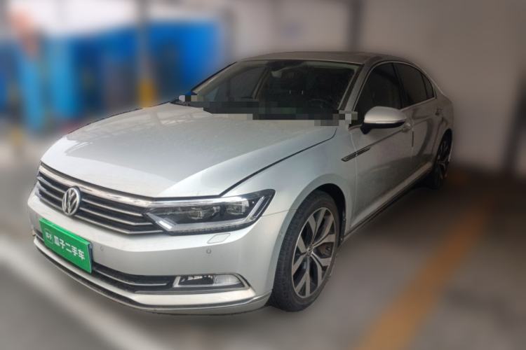 Used Volkswagen Magotan 2017 380TSI DSG Prestige Edition Guazi used car, China used car export, Used car for sale, Used cars, Cheapest cars for sale