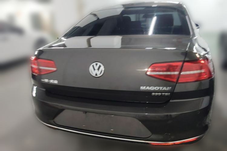 Used Volkswagen Magotan 2017 330TSI DSG Leading Model Rear