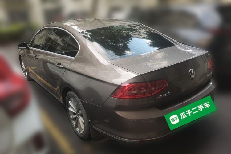 Used Volkswagen Magotan 2017 330TSI DSG Luxury Model Rear Left 45 Deg