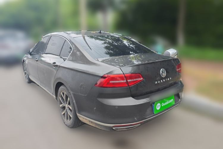 Used Volkswagen Magotan 2017 330TSI DSG Luxury Model Rear Left 45 Deg