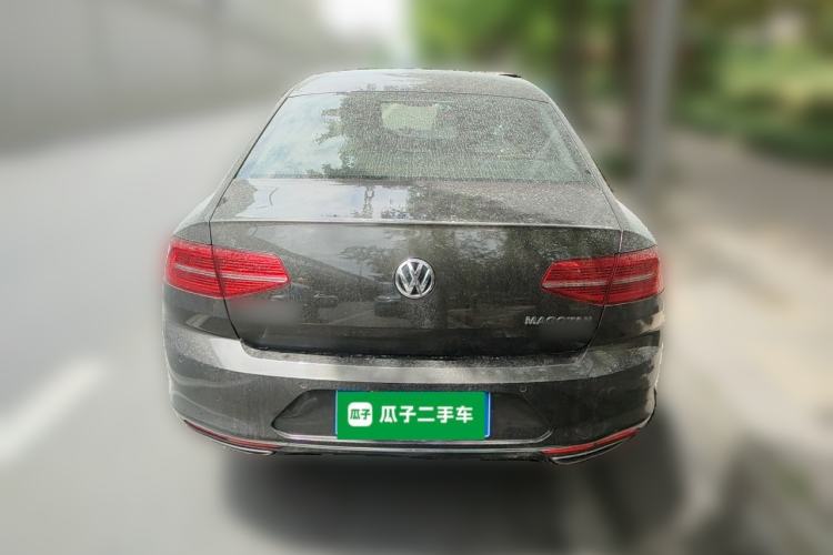 Used Volkswagen Magotan 2017 330TSI DSG Luxury Model Rear