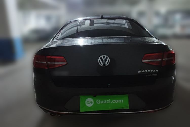 Used Volkswagen Magotan 2017 330TSI DSG Leading Model Rear