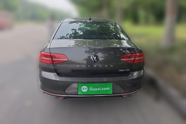 Used Volkswagen Magotan 2017 380TSI DSG Prestige Edition Rear