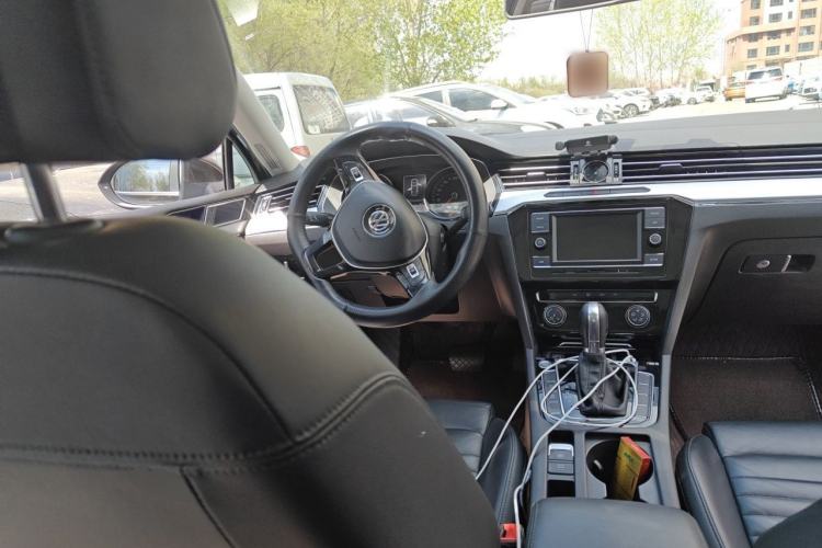 Used Volkswagen Magotan 2017 330TSI DSG Leading Model Steering Wheel