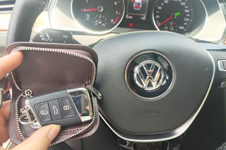 Used Volkswagen Magotan 2017 380TSI DSG Prestige Edition Vehicle Key