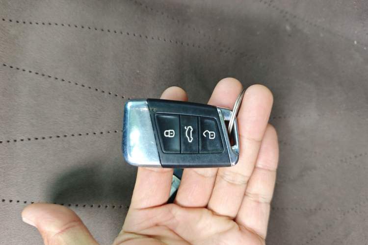 Used Volkswagen Magotan 2017 380TSI DSG Prestige Edition Vehicle Key