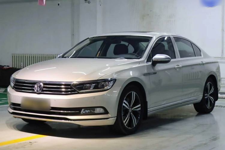 Ojetý Volkswagen Magotan 2017 380TSI DSG Luxury Model Guazi used car, China used car export, Used car for sale, Used  cars, Cheapest cars for sale