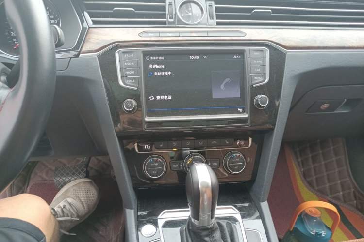 Used Volkswagen Magotan 2017 330TSI DSG Luxury Model Audio And AC Panel