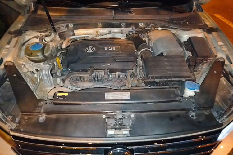 Used Volkswagen Magotan 2017 330TSI DSG Leading Model Engine Bay
