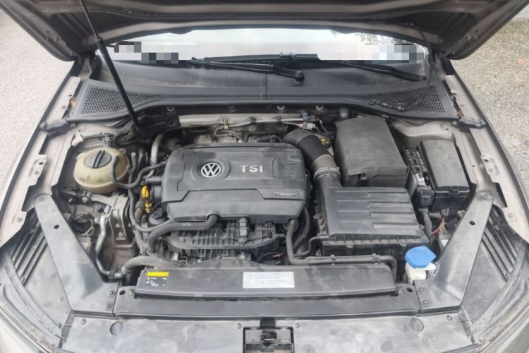 Used Volkswagen Magotan 2017 380TSI DSG Luxury Model Engine Bay