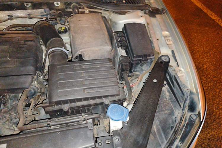 Used Volkswagen Magotan 2017 330TSI DSG Leading Model Engine Bay Left