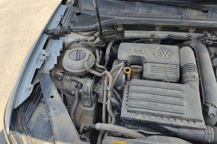 Used Volkswagen Magotan 2017 280TSI DSG Leading Edition Engine Bay Right