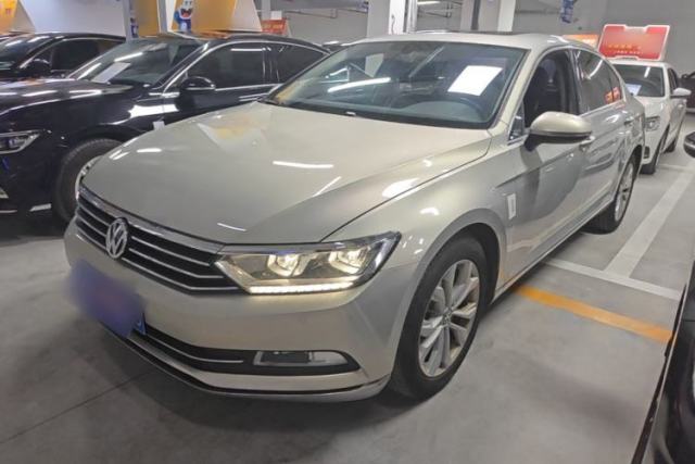 Used Volkswagen Magotan 2017 330TSI DSG Luxury Model