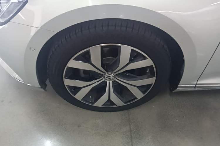 Used Volkswagen Magotan 2017 380TSI DSG Flagship Edition Exterior 4