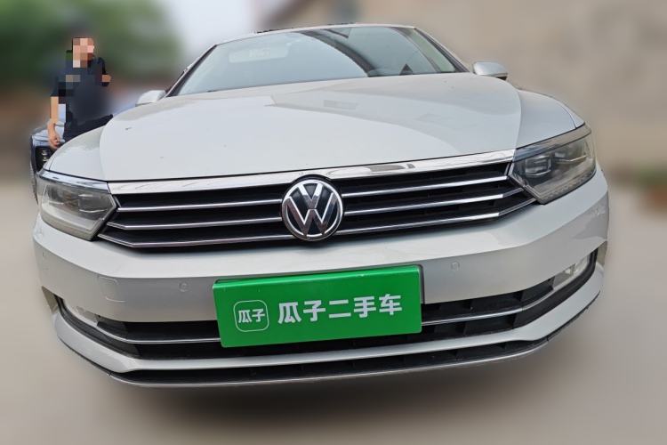 Used Volkswagen Magotan 2017 330TSI DSG Leading Model Front