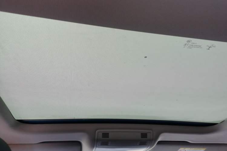 Used Volkswagen Magotan 2017 330TSI DSG Leading Model Headliner
