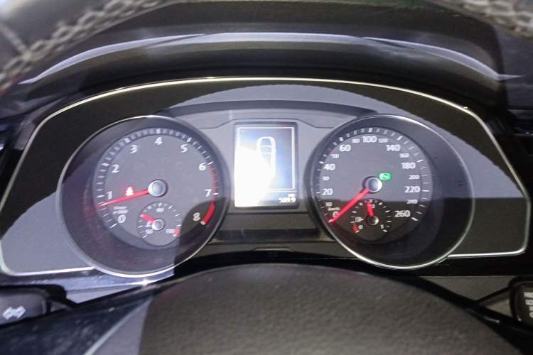 Used Volkswagen Magotan 2017 380TSI DSG Luxury Model Instrument Cluster