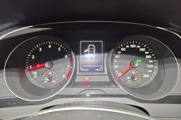 Used Volkswagen Magotan 2017 330TSI DSG Leading Model Instrument Cluster