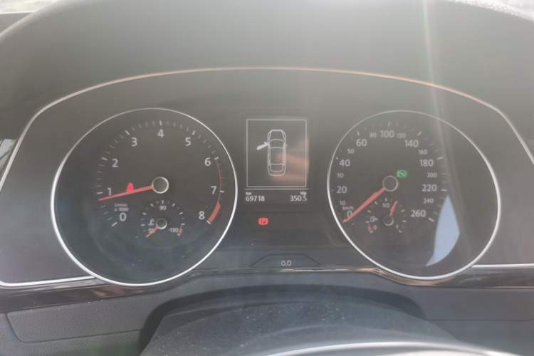 Used Volkswagen Magotan 2017 330TSI DSG Leading Model Instrument Cluster