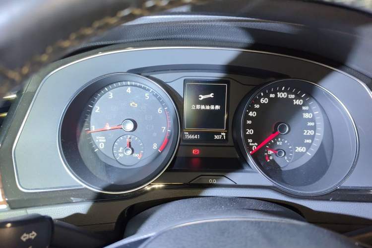 Used Volkswagen Magotan 2017 380TSI DSG Prestige Edition Instrument Cluster