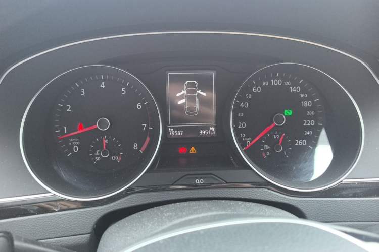 Used Volkswagen Magotan 2017 330TSI DSG Luxury Model Instrument Cluster