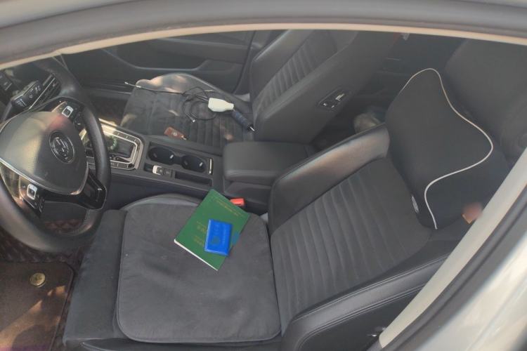 Used Volkswagen Magotan 2017 330TSI DSG Luxury Model Left Front Seat