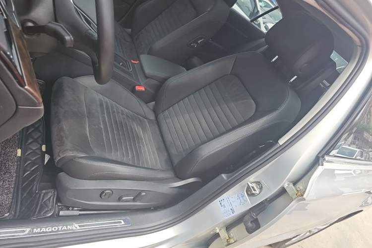 Used Volkswagen Magotan 2017 330TSI DSG Luxury Model Left Front Seat
