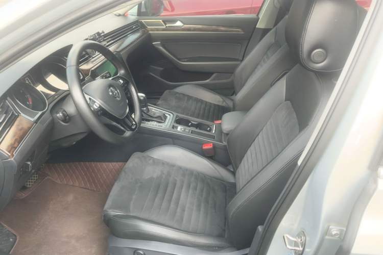 Used Volkswagen Magotan 2017 330TSI DSG Luxury Model Left Front Seat