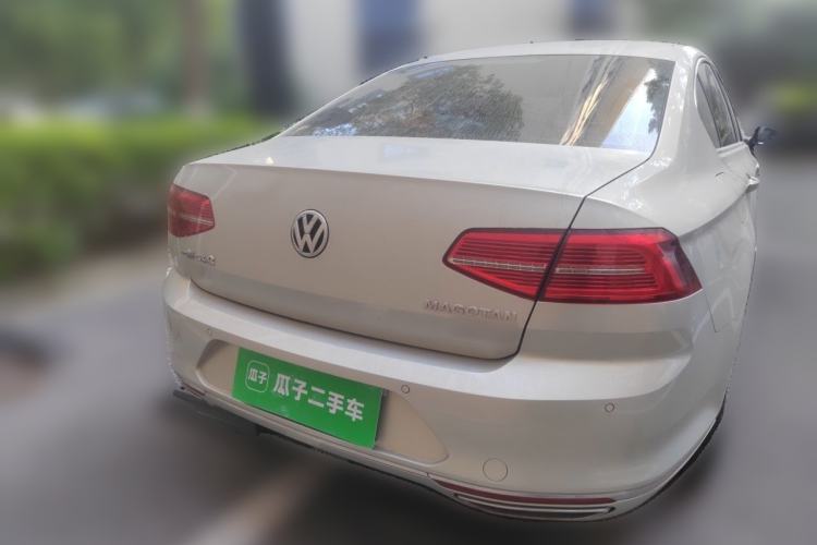Used Volkswagen Magotan 2017 330TSI DSG Luxury Model Rear