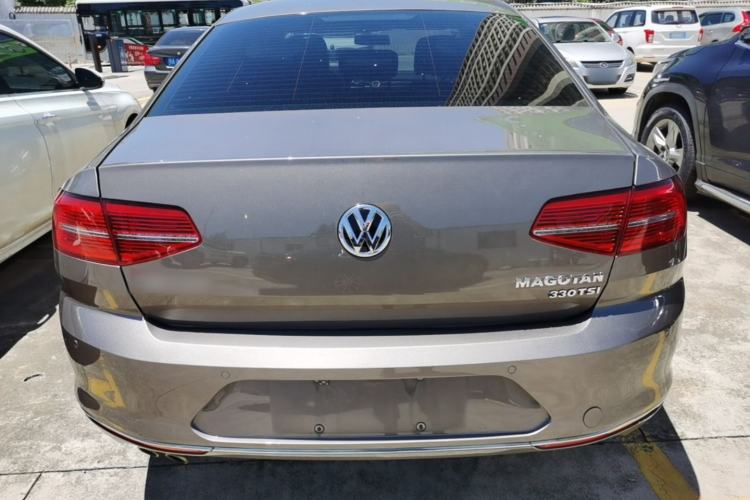 Used Volkswagen Magotan 2017 330TSI DSG Leading Model Rear
