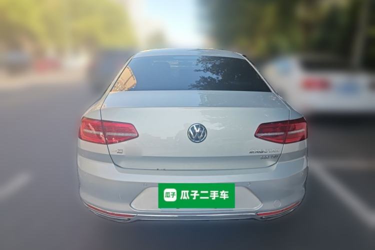 Used Volkswagen Magotan 2017 330TSI DSG Luxury Model Rear