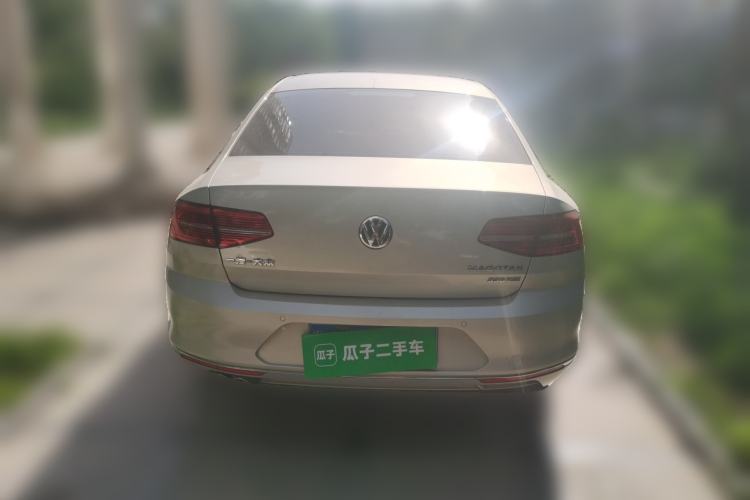 Used Volkswagen Magotan 2017 330TSI DSG Leading Model Rear