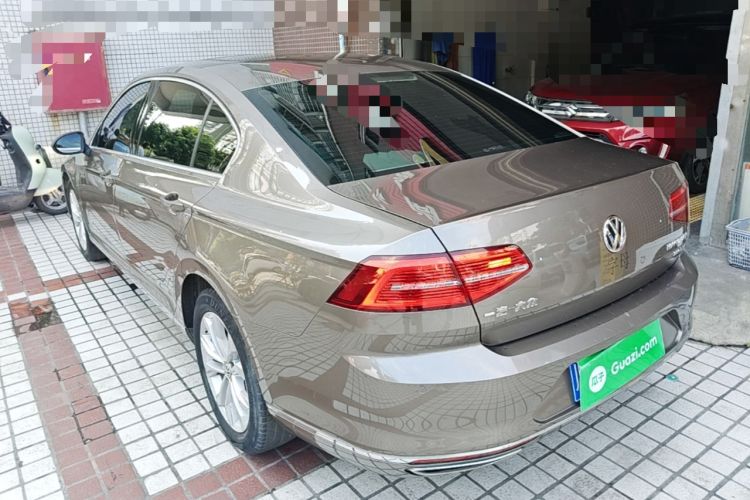 Used Volkswagen Magotan 2017 330TSI DSG Luxury Model Rear Left 45 Deg