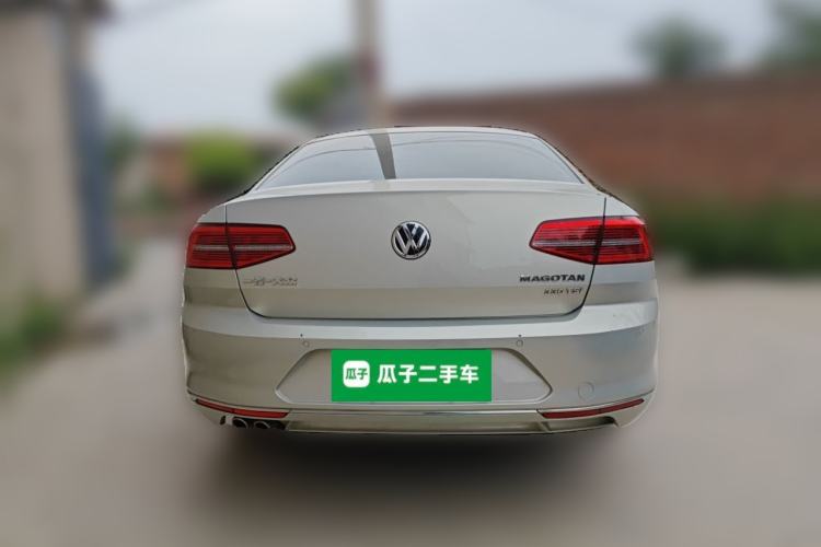 Used Volkswagen Magotan 2017 330TSI DSG Leading Model Rear