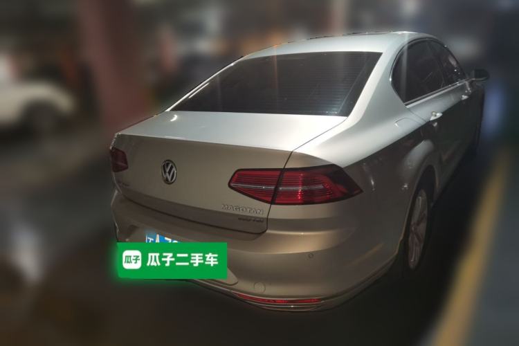 Used Volkswagen Magotan 2017 330TSI DSG Luxury Model Rear