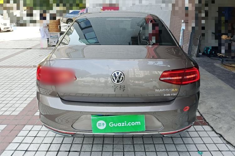 Used Volkswagen Magotan 2017 330TSI DSG Luxury Model Rear