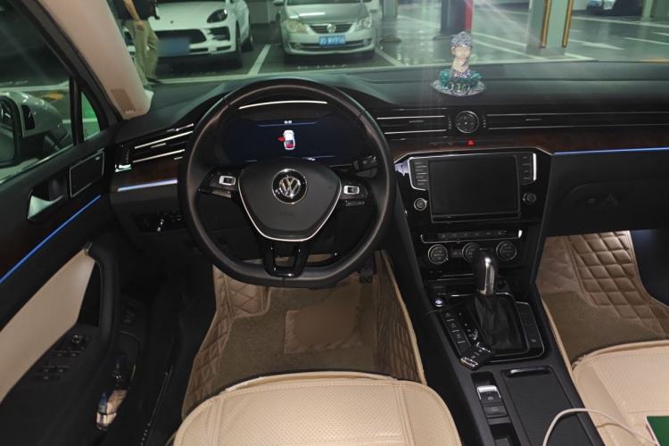 Used Volkswagen Magotan 2017 380TSI DSG Flagship Edition Steering Wheel