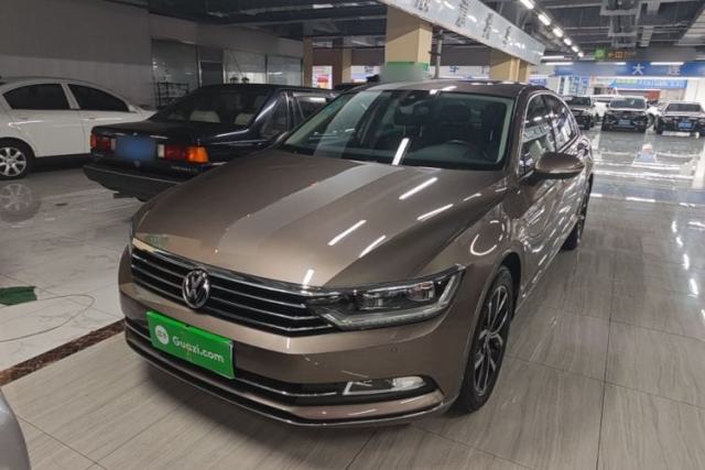 Used Volkswagen Magotan 2017 330TSI DSG Luxury Model