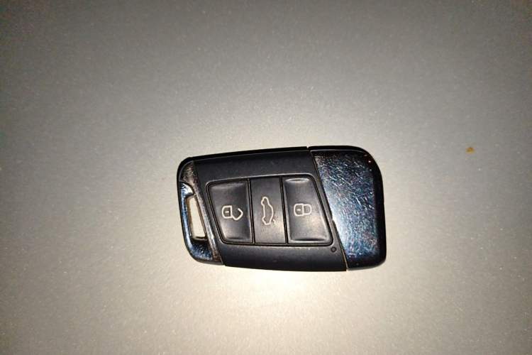 Used Volkswagen Magotan 2017 330TSI DSG Leading Model Vehicle Key