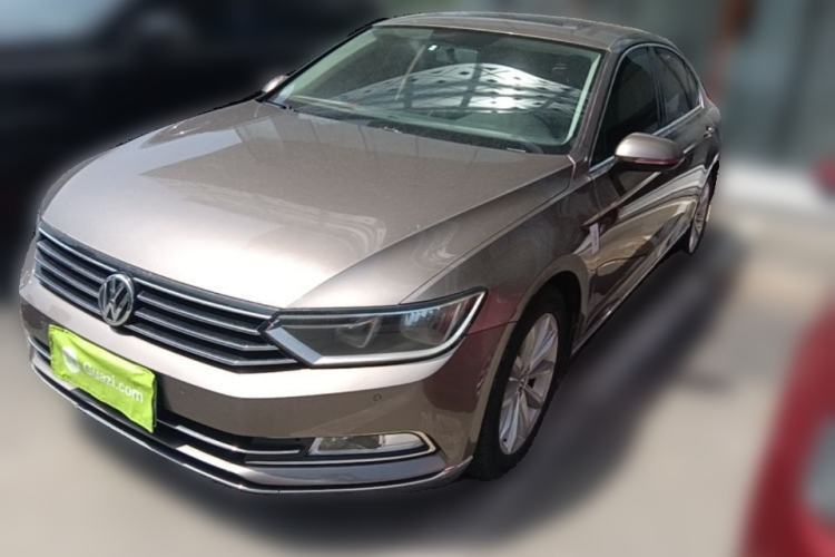 Used Volkswagen Magotan 2017 330TSI DSG Leading Model Guazi used car, China used car export, Used car for sale, Used cars, Cheapest cars for sale