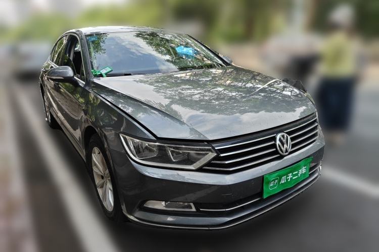 Used Volkswagen Magotan 2017 330TSI DSG Leading Model Exterior 2
