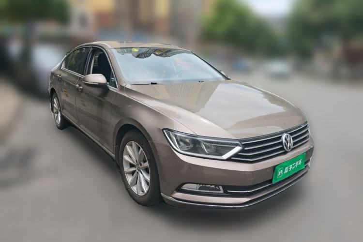 Used Volkswagen Magotan 2017 330TSI DSG Leading Model Exterior 2
