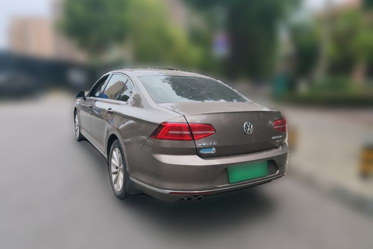 Used Volkswagen Magotan 2017 330TSI DSG Leading Model Exterior 3
