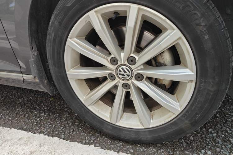 Used Volkswagen Magotan 2017 330TSI DSG Leading Model Exterior 7