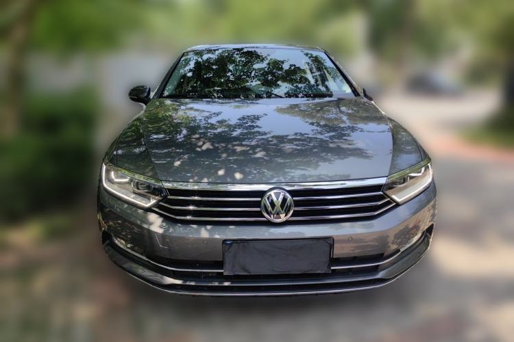Used Volkswagen Magotan 2017 380TSI DSG Prestige Edition Front