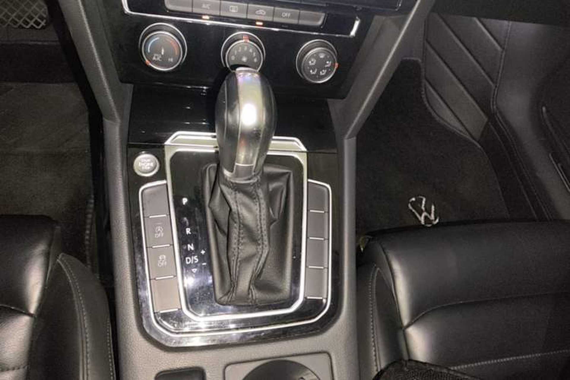Used Volkswagen Magotan 2017 330TSI DSG Leading Model Gear Lever
