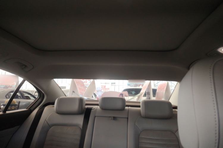 Used Volkswagen Magotan 2017 330TSI DSG Luxury Model Headliner