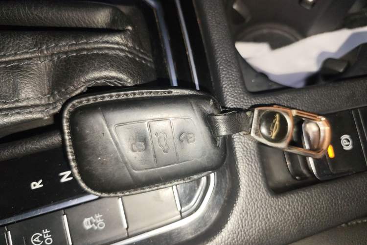 Used Volkswagen Magotan 2017 330TSI DSG Leading Model Interior 1